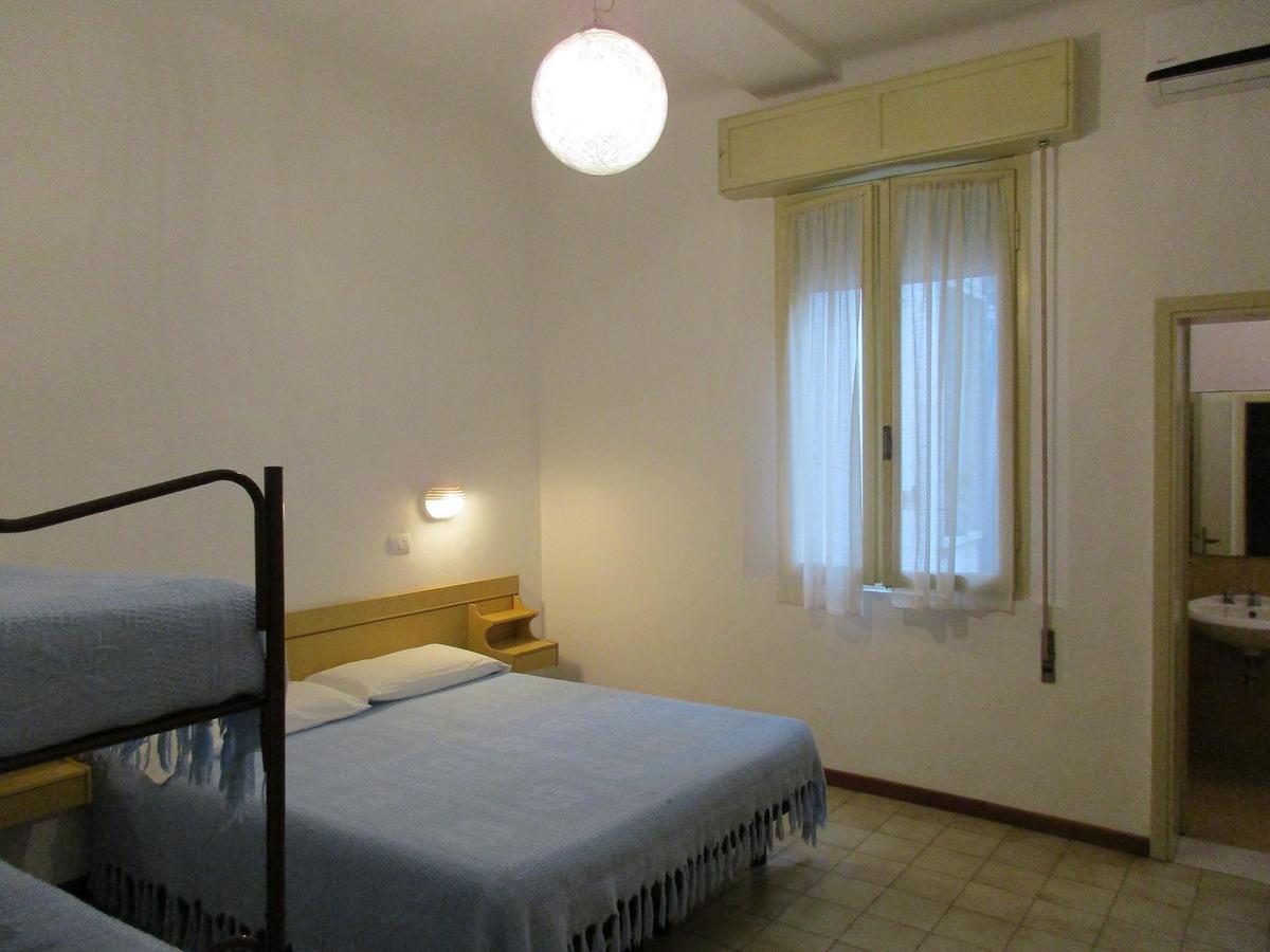 Hotel Pensione Ornella Cesena Bagian luar foto